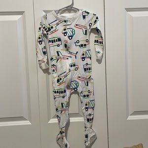 Carter’s Vehicles and Airplanes Pj’s 24mo